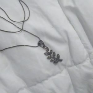 925 silver chain and pendent